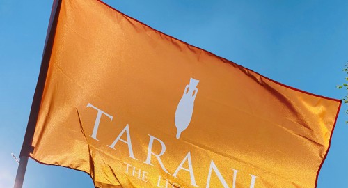 Wij houden van Oranje en Tarani
